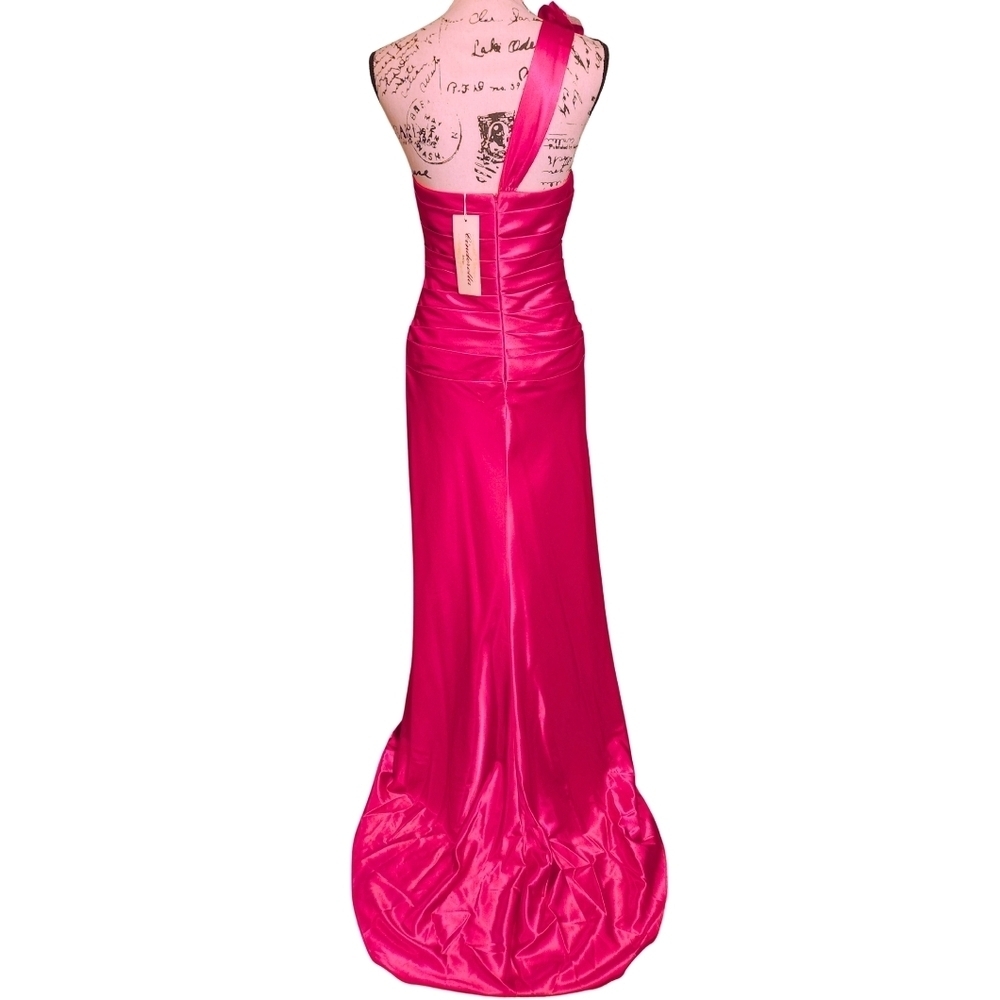 Cinderella One-Shoulder Fuchsia Dress - Picture 6 of 10